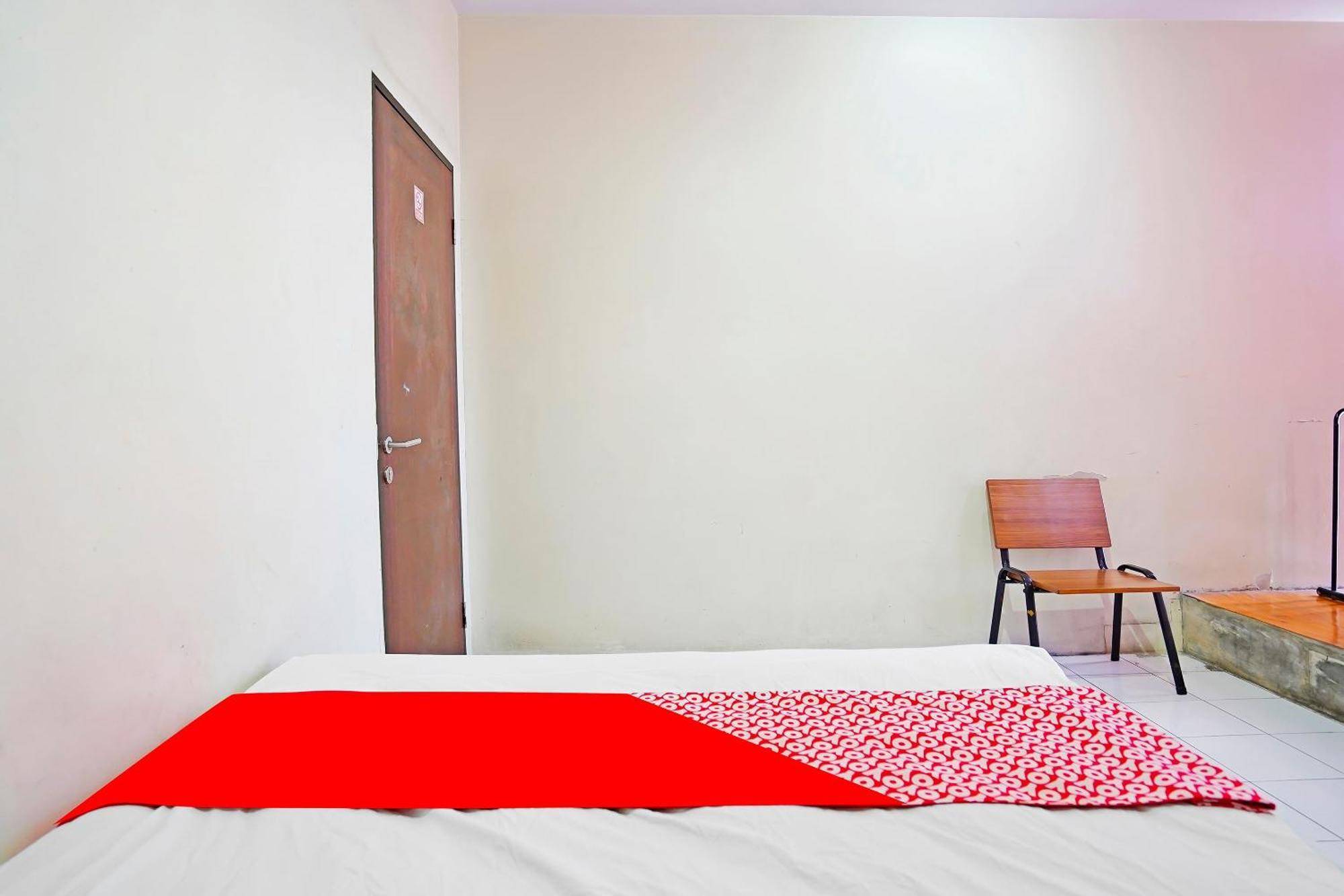 Oyo 91415 De Wijaya Hotel 2*