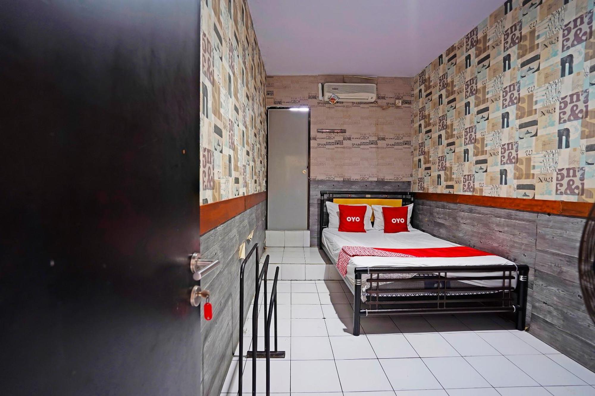 Oyo 91415 De Wijaya Hotel 2*